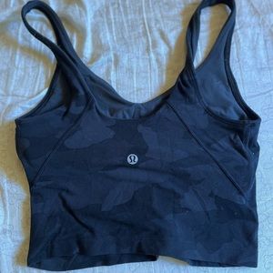 Lululemon top